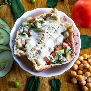 Hummus Sandwich